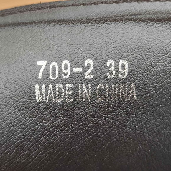 🖤Goth 🖤inspired black chunky heels Woman's shoes. Size 8.5 Euro 39👠👠 - Picture 6 of 7